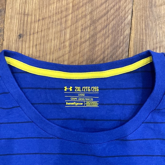 Loose underarmor tshirt - Picture 2 of 2